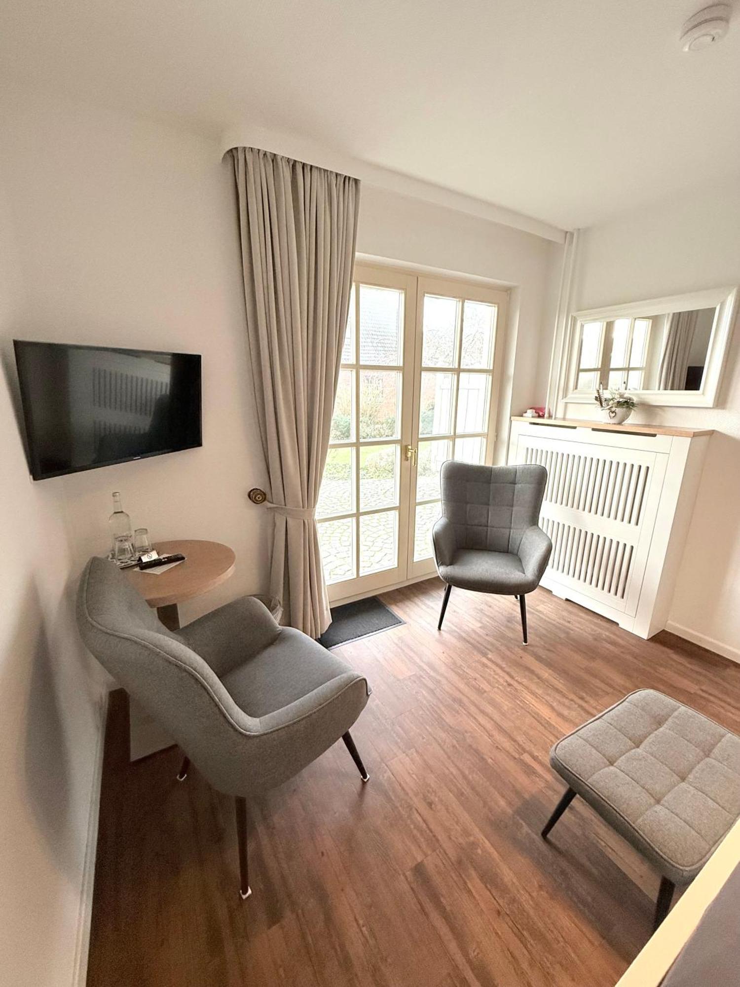 Hotel Garni Seeluft Buesum Экстерьер фото